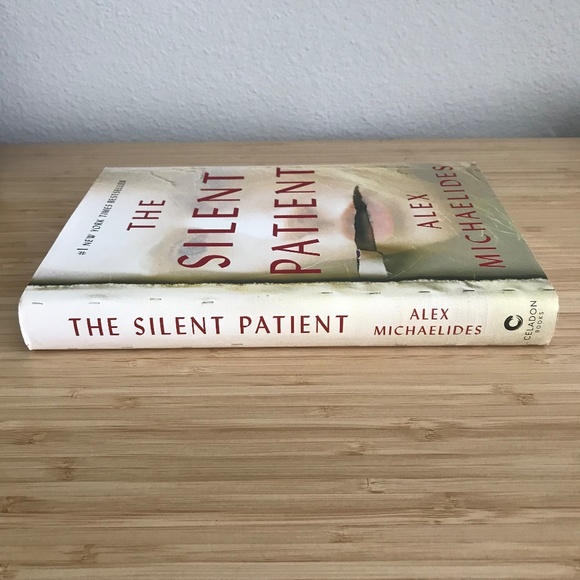 The Silent Patient by Alex Michaelides - Picture 3 of 11